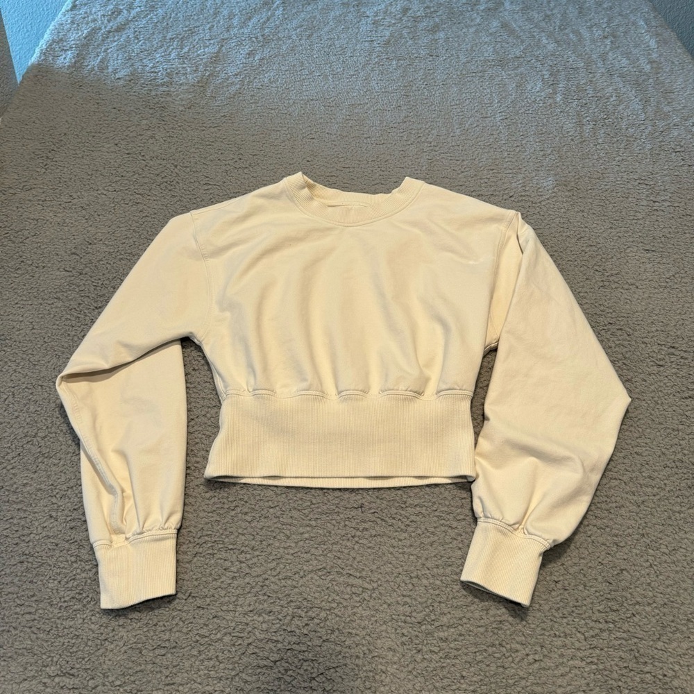 Lululemon Ribbed Contoured Waist Crew In Khaki Size 6